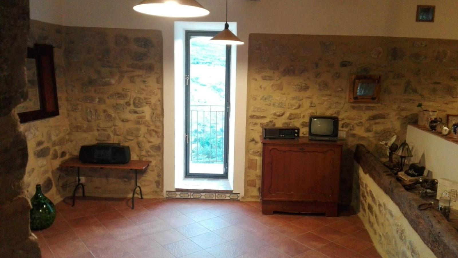 Vila Giro Di Vite Rocca Imperiale Exteriér fotografie
